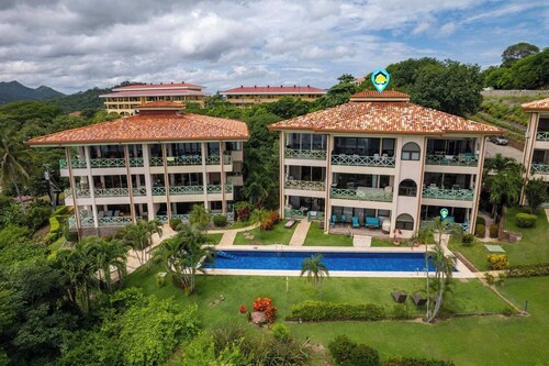 Ground-Floor Condo Near Beach & Marina by SPCR