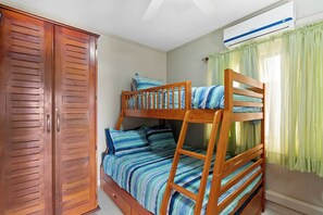 Apartament, balcó, vistes a l'oceà | 2 dormitoris i wifi gratuïta