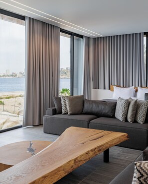 Coffres-forts dans les chambres, rideaux occultants