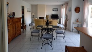Unclassified image, 5 of 23, button - VILLA MEDOC OCEAN WITH SWIMMING POOL (Talais)