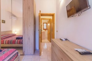4 dormitorios, tabla de planchar con plancha, wifi y ropa de cama