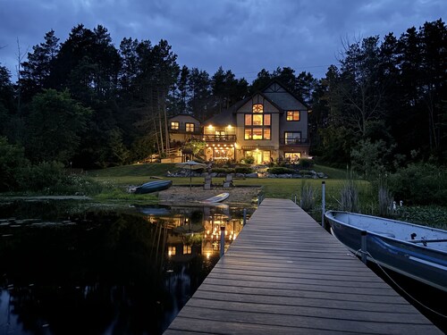 Lakefront Lodge & Adjacent Carriage House-65 Acres-Private Lake, Gourmet Kitchen