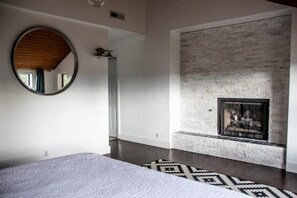 4 chambres, fer et planche à repasser, Wi-Fi, draps fournis