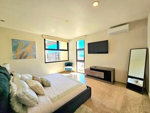 3 bedrooms, desk, iron/ironing board, WiFi