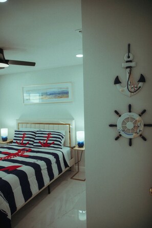 1 bedroom, in-room safe, iron/ironing board, free WiFi - VillaBellaBlue/Near Airport/Laundry/Patio (Fort Myers)