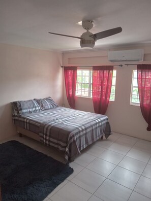 3 habitaciones, wifi gratis y ropa de cama 