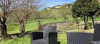 Charming 3-bedroom bed & breakfast in serene Cenate sotto with WiFi