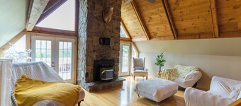 Mountain Peak Retreat - Pool - Hot Tub