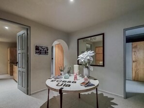 Free WiFi, bed sheets - CASA ULA - Code Access Entry (Cancun)