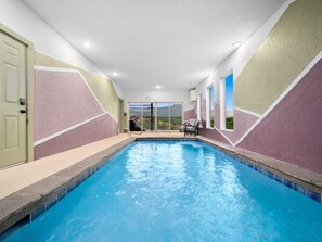 Indoor pool, a heated pool - Million $ View|Pool Table|Indr Pool|Games (Sevierville)