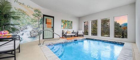 Piscina interna, piscina aquecida