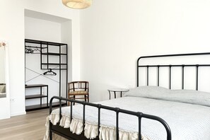 2 bedrooms, Internet, bed sheets