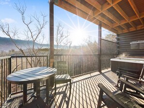 屋外ダイニングエリア