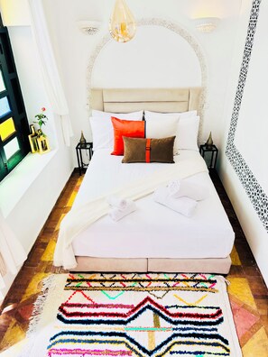 4 bedrooms, in-room safe, iron/ironing board, travel cot