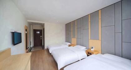 Super 8 Hotel (Shanghai Songjiang Xinqiao)