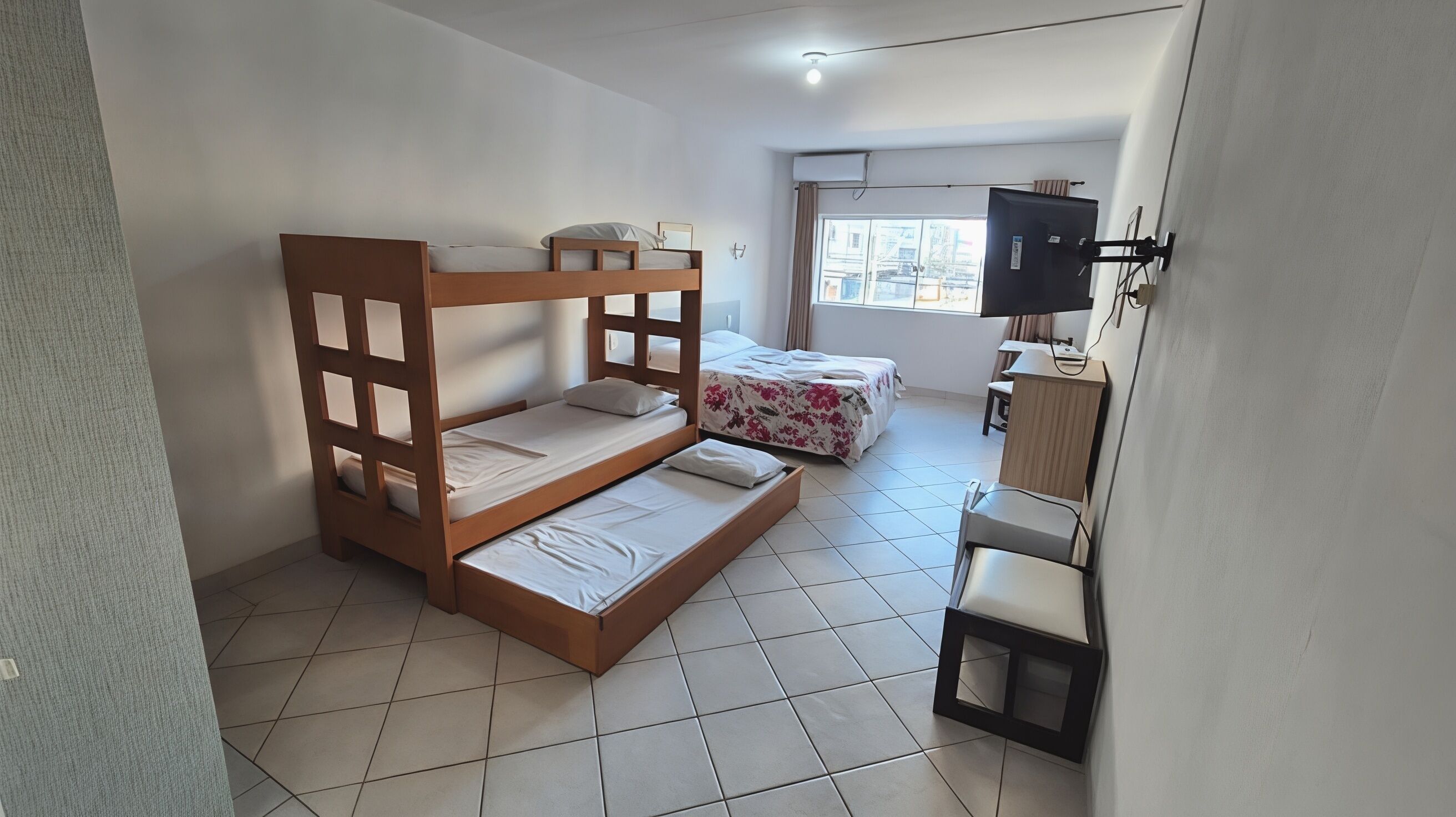 Minibar, blackout curtains, free WiFi, bed sheets