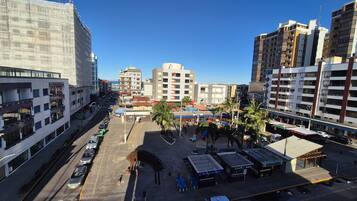 Quarto duplo premium | Frigobar, cortinas blackout, Wi-Fi de cortesia, roupa de cama