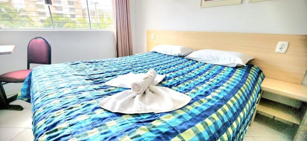 Quarto duplo superior | Frigobar, cortinas blackout, Wi-Fi de cortesia, roupa de cama