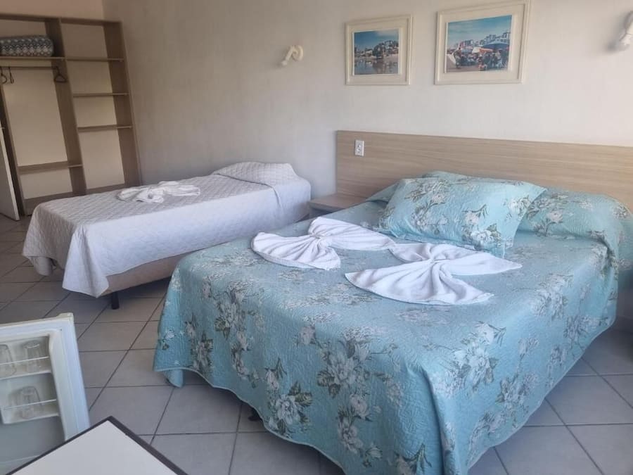 Superior Triple Room | Minibar, blackout drapes, free WiFi, bed sheets