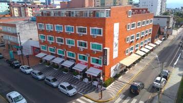 Quarto duplo econômico | 1 quarto, frigobar, cortinas blackout, Wi-Fi de cortesia