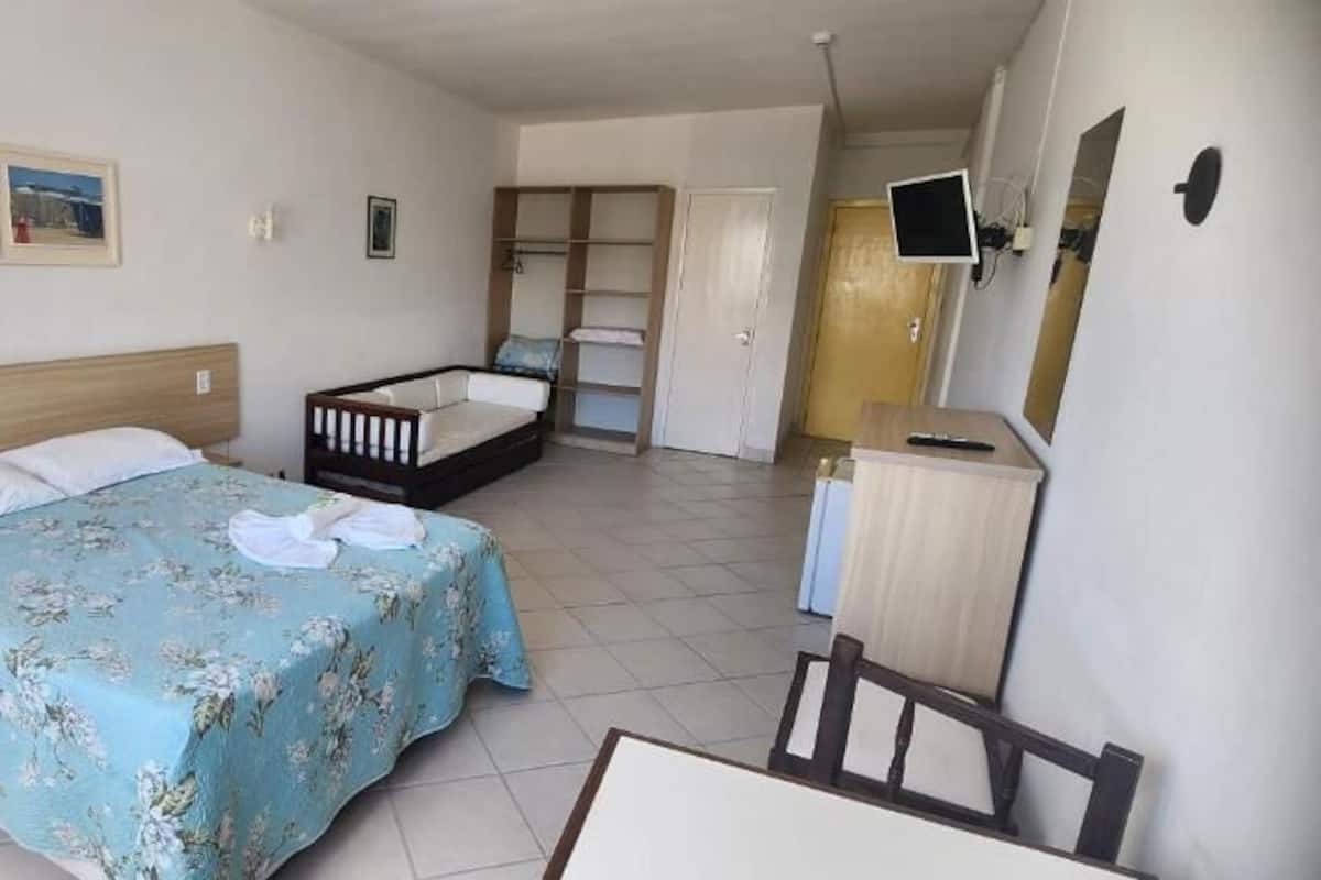 Chambre Supérieure avec lits jumeaux | 1 chambre, minibar, rideaux occultants, Wi-Fi gratuit