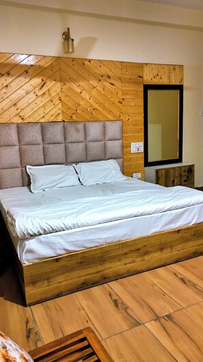 9 chambres, Wi-Fi, literie fournie