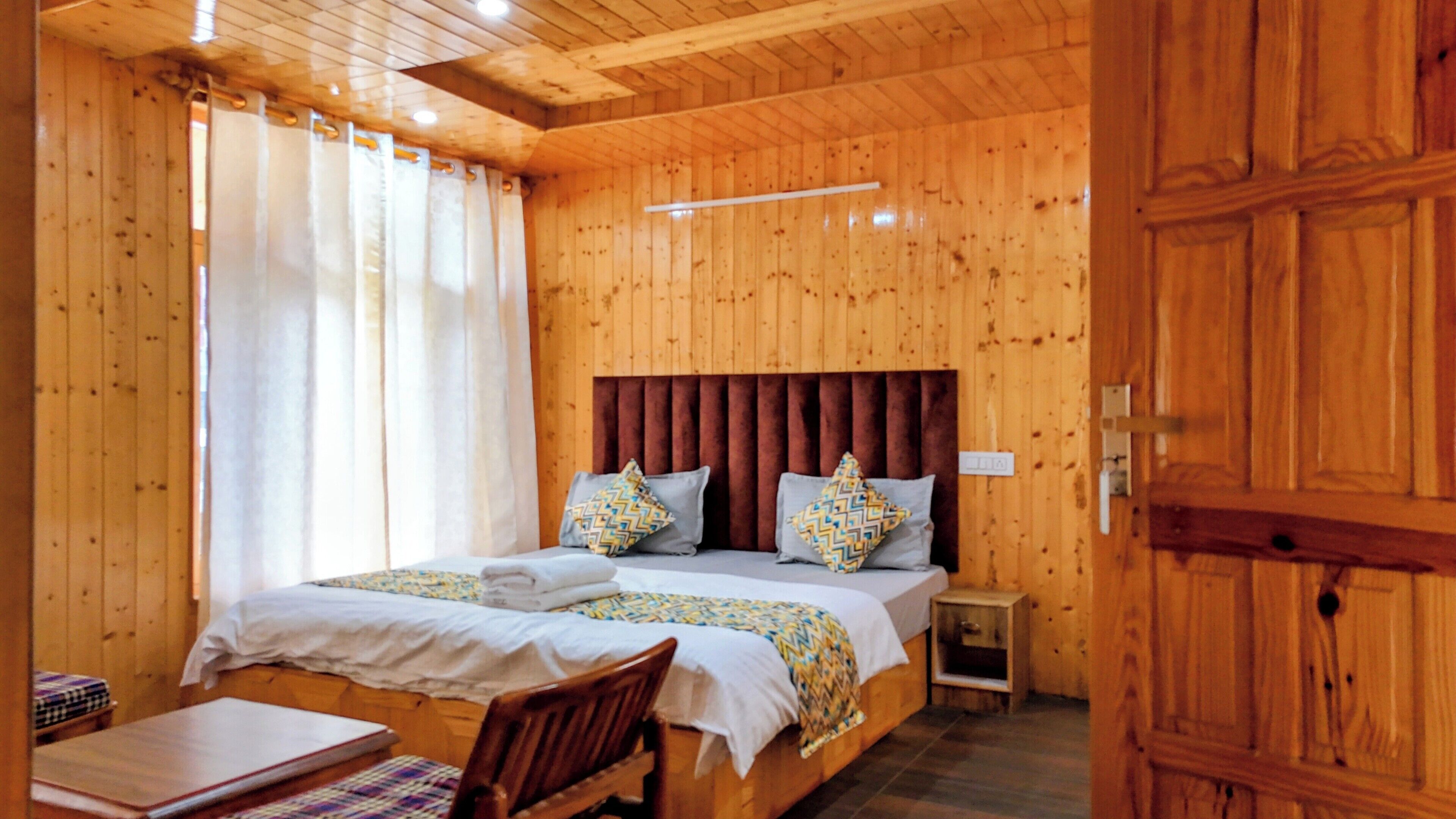 9 habitaciones, wifi y ropa de cama 