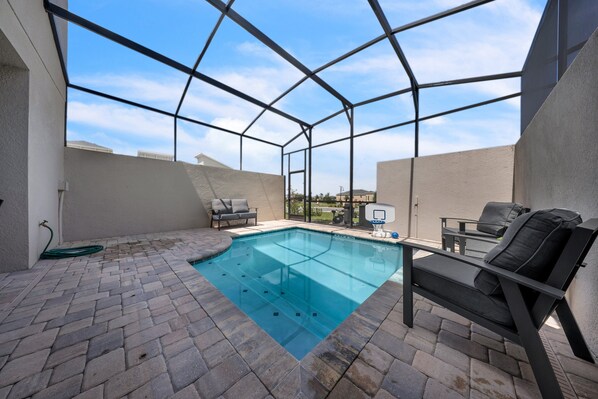 Beheizter Pool