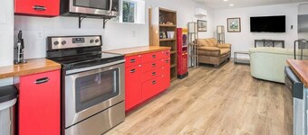 Hoops Haven 5-bedroom house in lovely McCalla