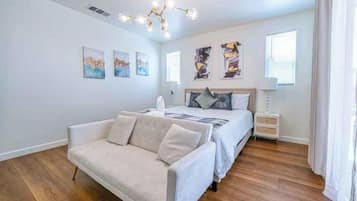 2 habitaciones, tabla de planchar con plancha y wifi