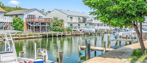 Marina