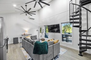 تلفزيون ذكي