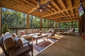 Unclassified image, 2 of 87, button - Jazzy's Cozy Creekside - Hot Tub | Game Room | Screened Decks (Blue Ridge)