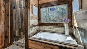 Shower, hair dryer, towels - Jazzy's Cozy Creekside - Hot Tub | Game Room | Screened Decks (Blue Ridge)