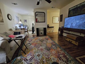 TV connectée, espaces bureaux