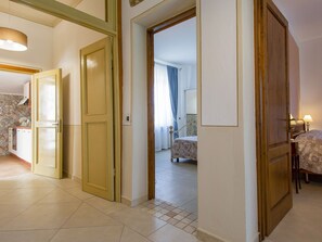 3 chambres, accĂšs Ă Internet