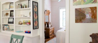 Shanty Bellum Too | 2/1, Washer/Dryer, Full Kitchen