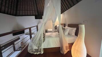 1 dormitorio, escritorio, espacio para trabajar con un portátil