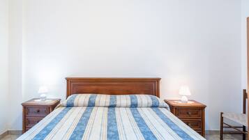 2 soveværelser, strygejern/strygebræt, gratis Wi-Fi, sengetøj