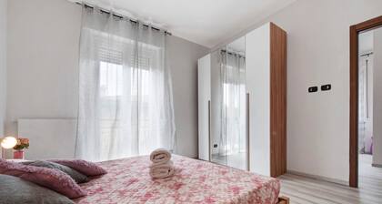 Room 'Rosa' with Shared Terrace, Balcony and Wi-Fi