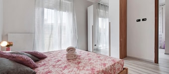 Room 'Rosa' with Shared Terrace, Balcony and Wi-Fi