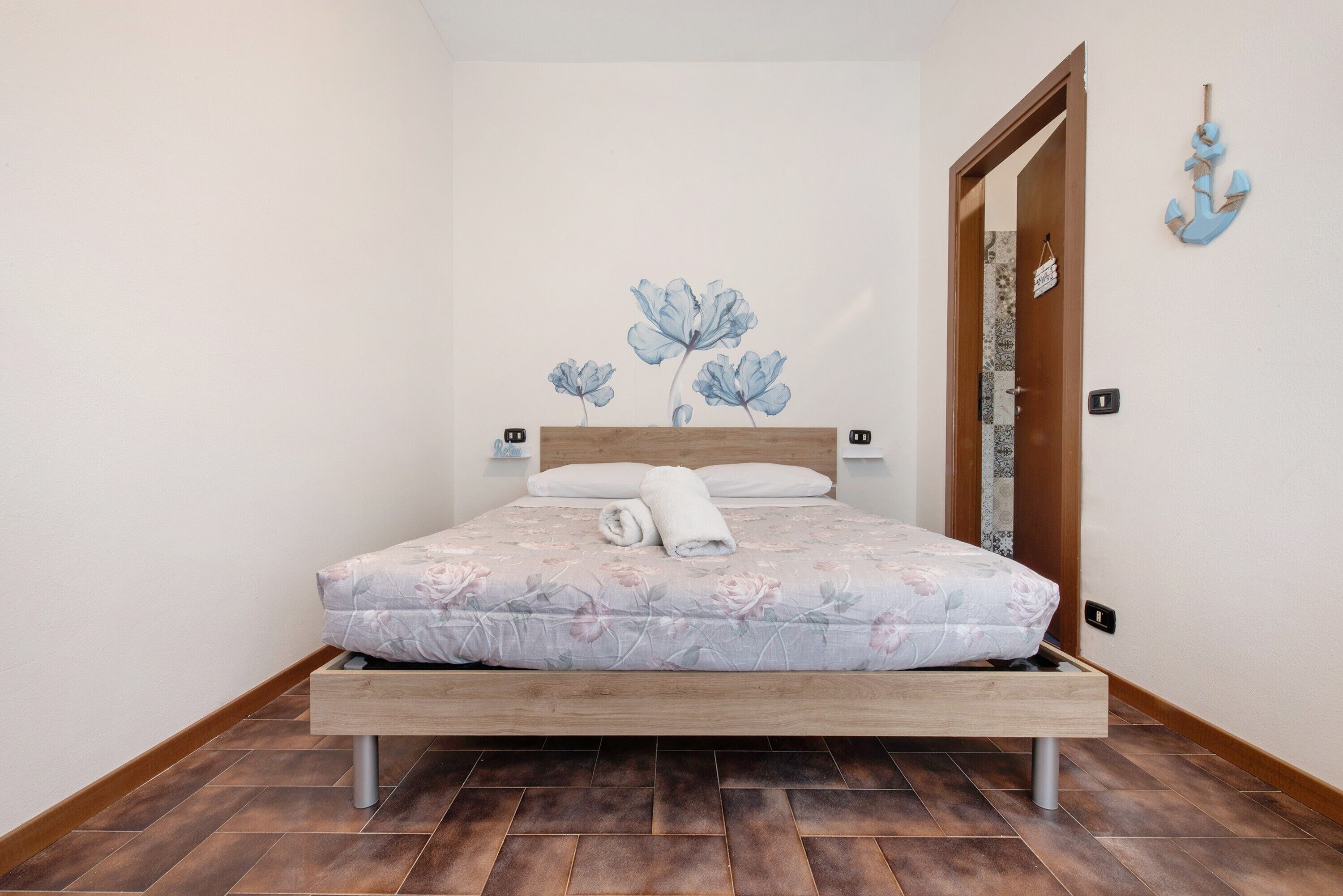 1 camera, ferro/asse da stiro, Wi-Fi gratuito, lenzuola