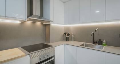 Apartment 'Centro Burgos Real Consulado' with Balcony and Wi-Fi