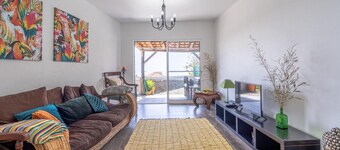 Maison de campagne "Serrão" avec terrasse privée, jardin privé et Wi-Fi