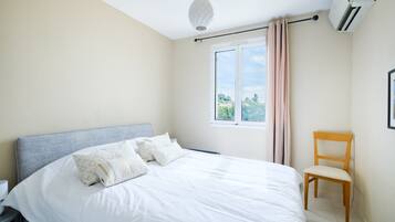 1 Schlafzimmer, Bügeleisen/Bügelbrett, kostenloses WLAN, Bettwäsche