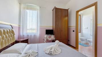 1 camera, Wi-Fi gratuito, lenzuola