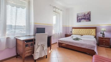 1 camera, Wi-Fi gratuito, lenzuola