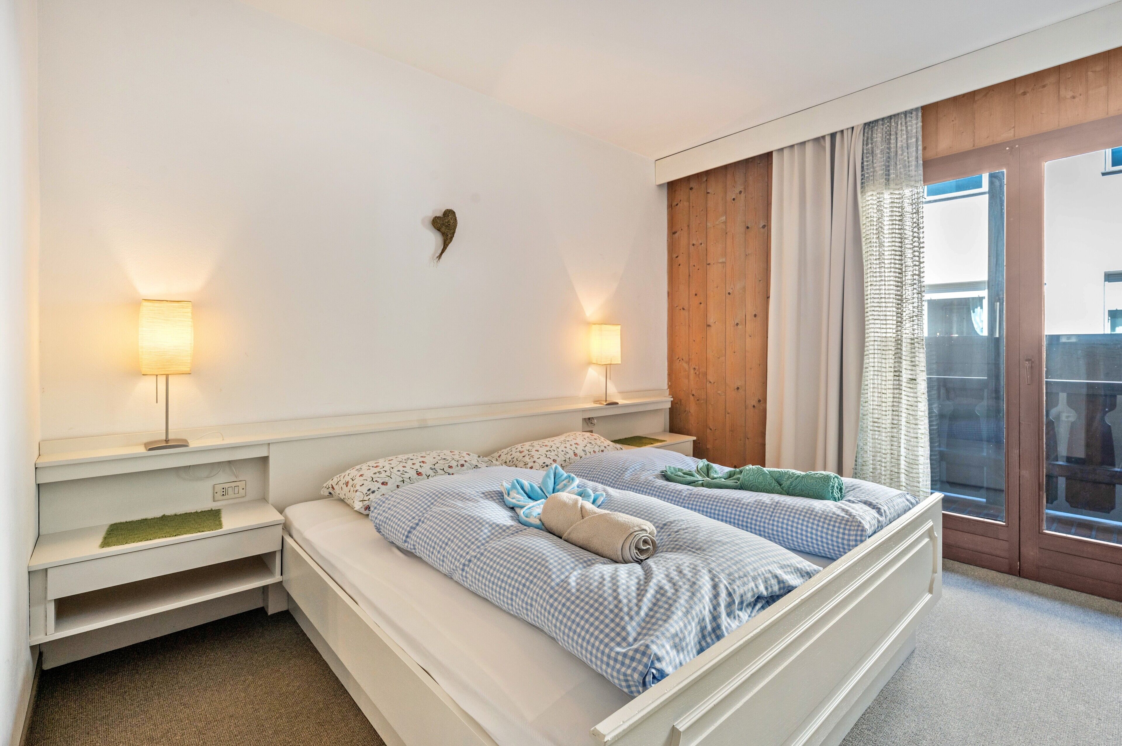 1 bedroom, free WiFi, bed sheets