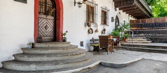 Ferme biologique Toellerhof : appartement 'Weinberg 1' avec vue sur la montagne, piscine et Wi-Fi