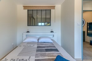 2 camere, ferro/asse da stiro, Wi-Fi gratuito, lenzuola